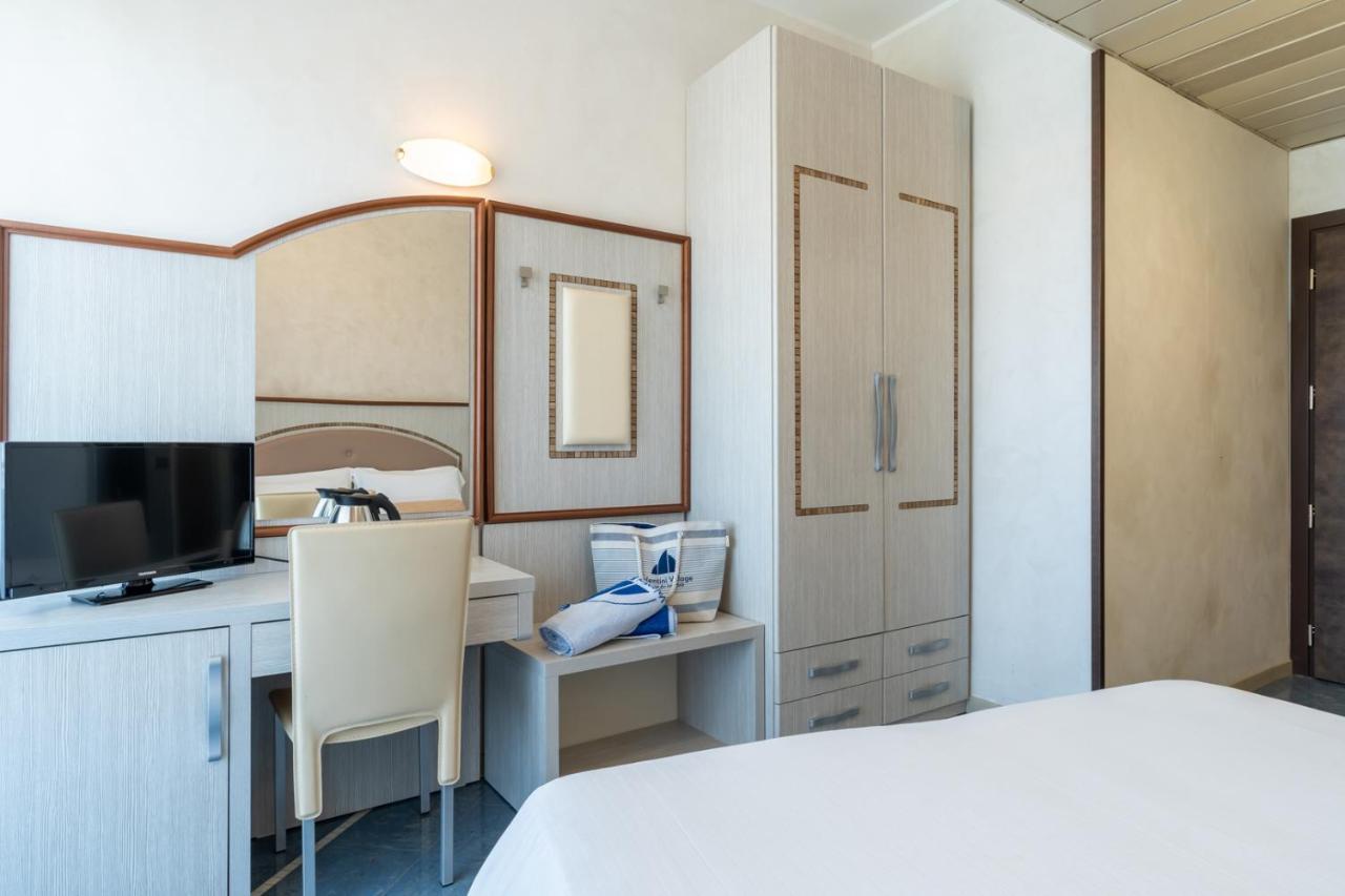 Hotel Gambrinus - Valentini Family Village Bellaria-Igea Marina Exterior foto